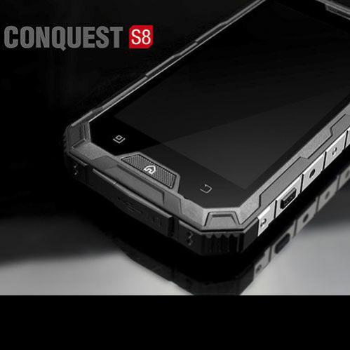 Телефон conquest s8 не включается